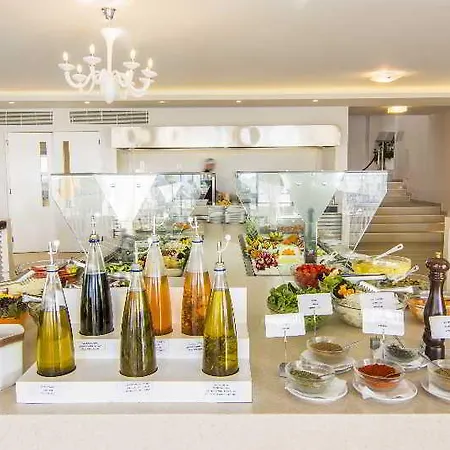 Отель The Aeolos