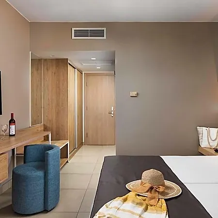 The Aeolos فندق