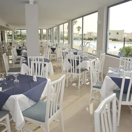 The Aeolos 4* העיירה קוס