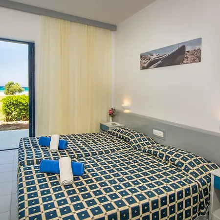 ホテル The Aeolos コス・タウン