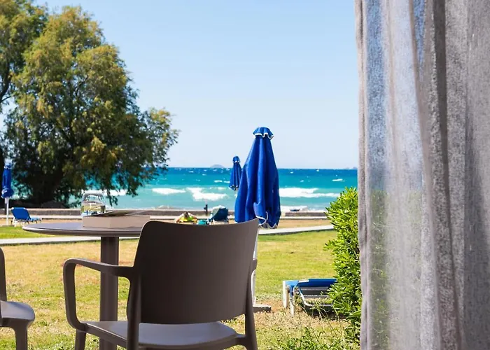 Hotel The Aeolos 4*